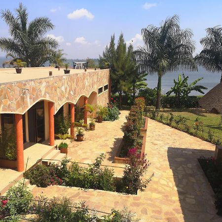 Oslo Gardens Bed & Breakfast Entebbe Exterior photo