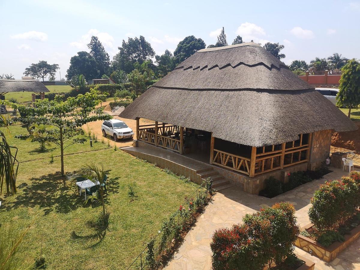 Oslo Gardens Bed & Breakfast Entebbe Exterior photo