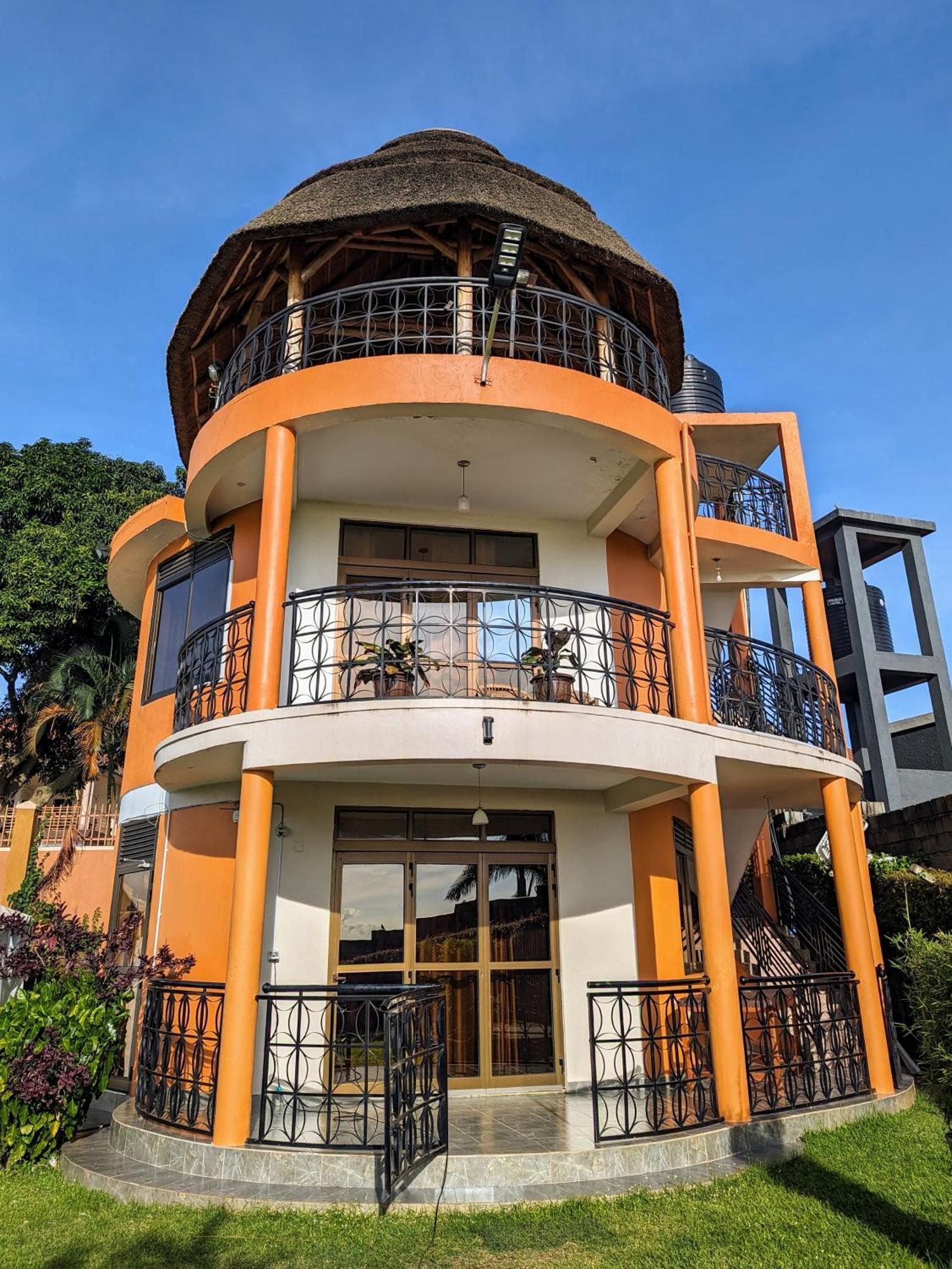 Oslo Gardens Bed & Breakfast Entebbe Exterior photo